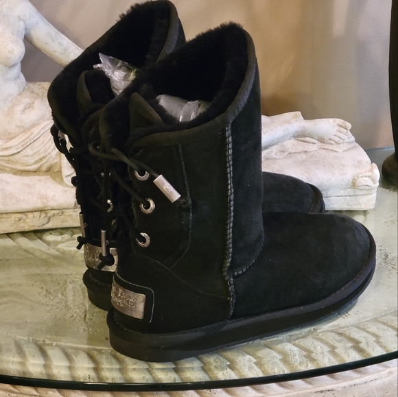 Australia Luxe Collective Dita Short Boot 1-9-22 - Picture 3 of 16